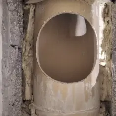 Jak wyciąć otwór w kominie ceramicznym bez ryzyka uszkodzeń